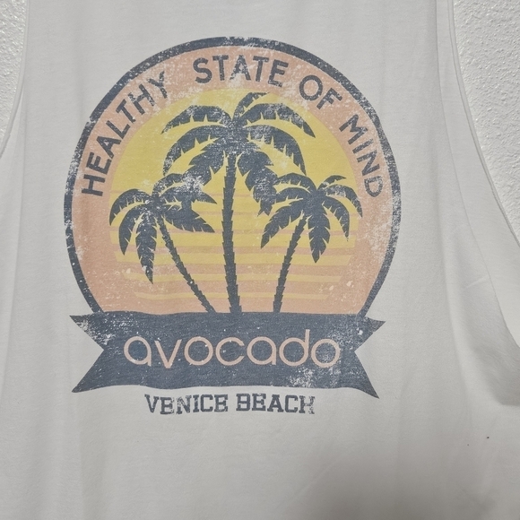 NWT Avocado muscle tee vintage white top raw hem around arms size xl - Picture 2 of 11